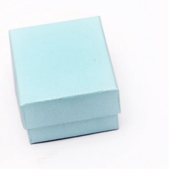 PANGRUI Crystal Dazzling Arrogant Fox with Red Eyes Big Tail Pandent Necklace - Picture 2 of 3